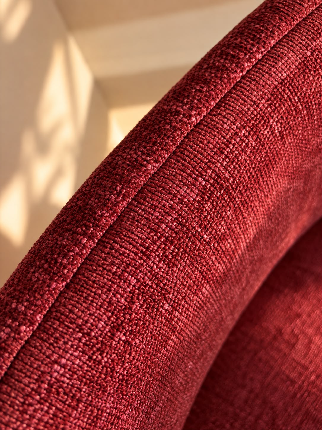 Burgundy eetkamerstoel